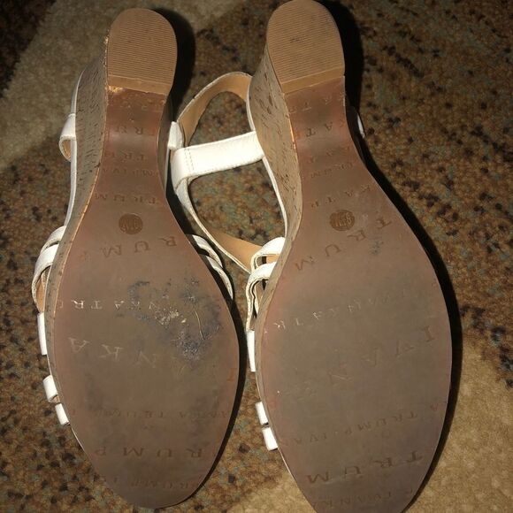 Ivanka Trump shoes  - Picture 4 of 5